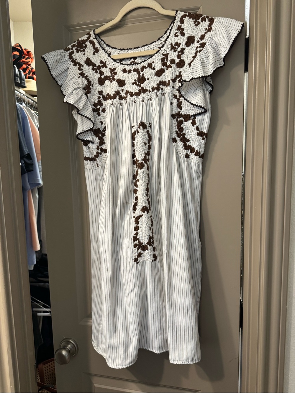White and Brown Mi Golondrina Dress